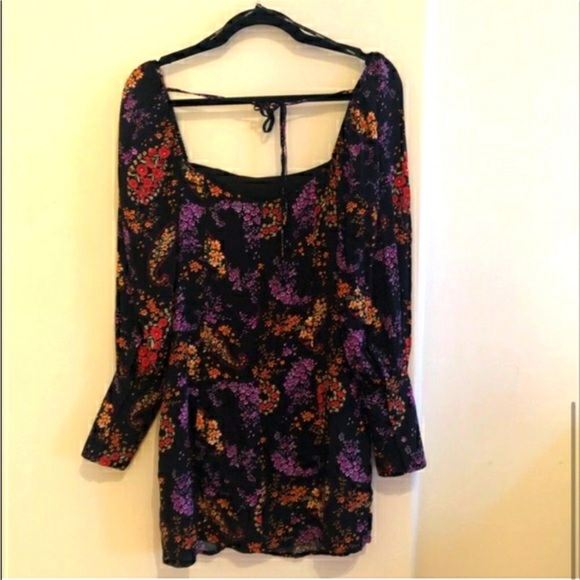 Forever 21 Floral Square-neck Dress. Like new.  Was only worn once.  Siz… - Picture 2 of 7